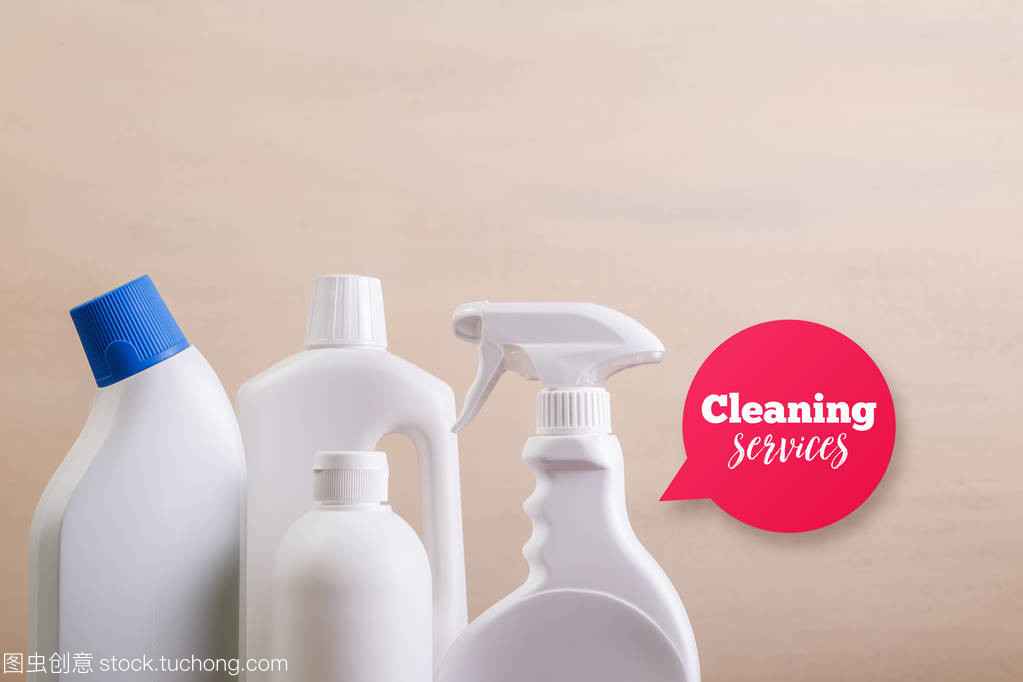 模擬塑料清洗瓶子。樣機的概念